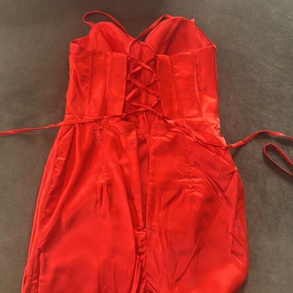 Red Satin Full Length Prom Party Formal Dress CrissCross Straps Leg Slit Size 8 - Picture 13 of 14